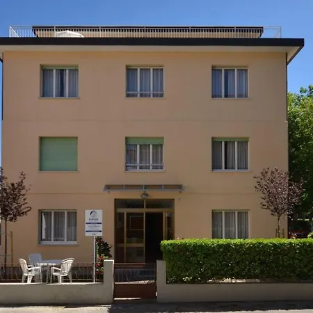 Διαμέρισμα Cozy Near The In Lignano *
