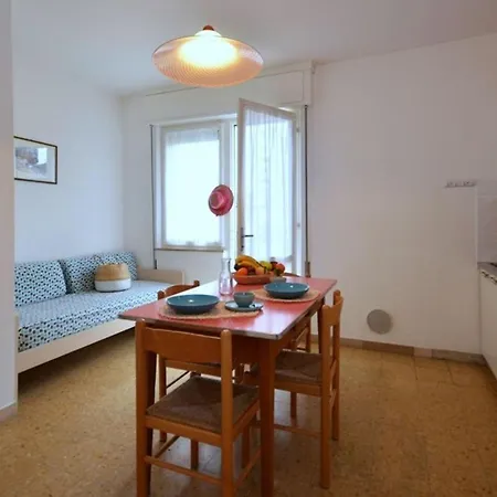 Apartamento Cozy Near The In Lignano Lignano Sabbiadoro