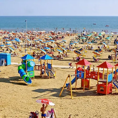 Apartamento Cozy Near The In Lignano Lignano Sabbiadoro